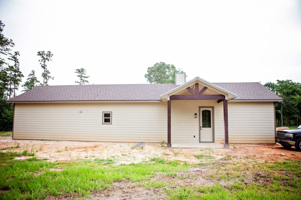 Huntsville Texas New Custom Home Builder with back porch